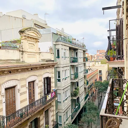 Gaudi *
